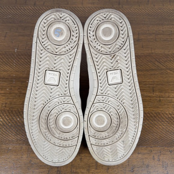 Veja ShoesWomens 8 White Gold  V-10 Low Top Lace Up Casual Sneakers - Picture 8 of 10